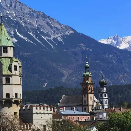 Arbesgassl Appartement Hall in Tirol